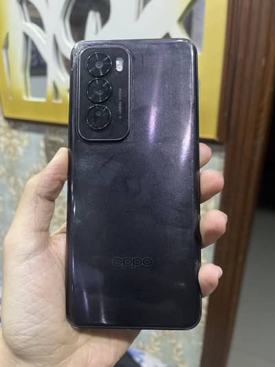 Oppo Reno 12 5G