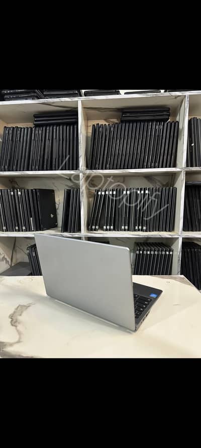 ACER C740 INTEL 5th GEN