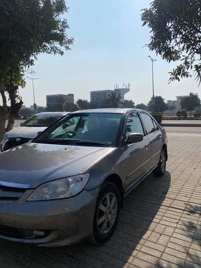 Honda civic sunrooff  excellent condition