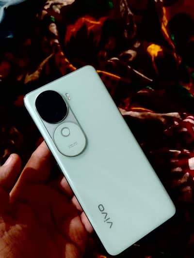Vivo V40e 5g