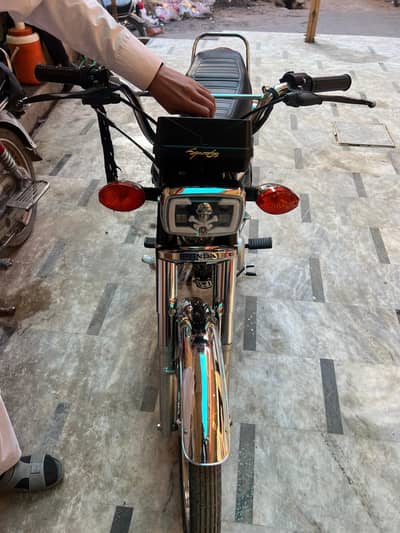 2022 model red. colour price 180000