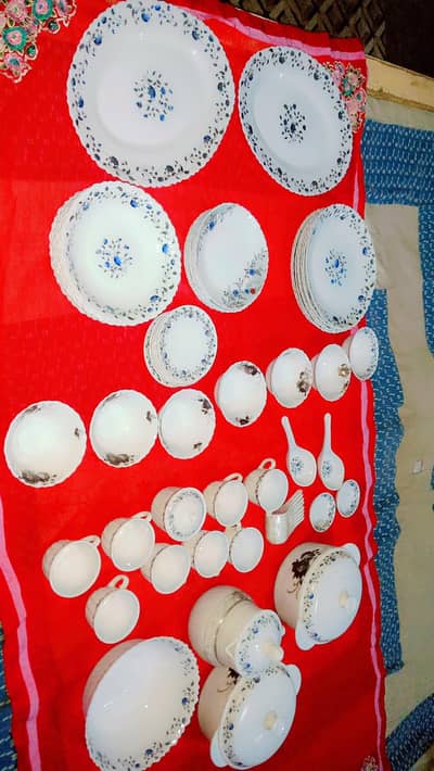 Dinner set marble made