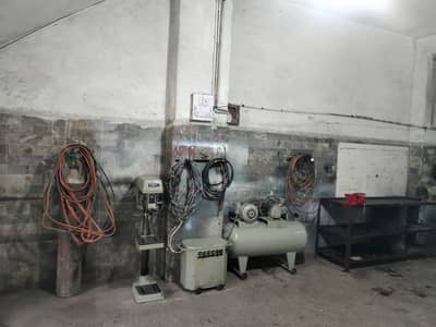 Auto workshop accessories