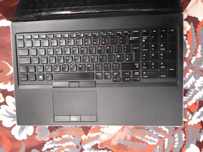 Dell precision 7530 | core i7 8th gen | 8gb 256gb NVMI | 4gb graphics