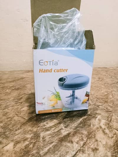 EoTia Hand cutter /chopper.