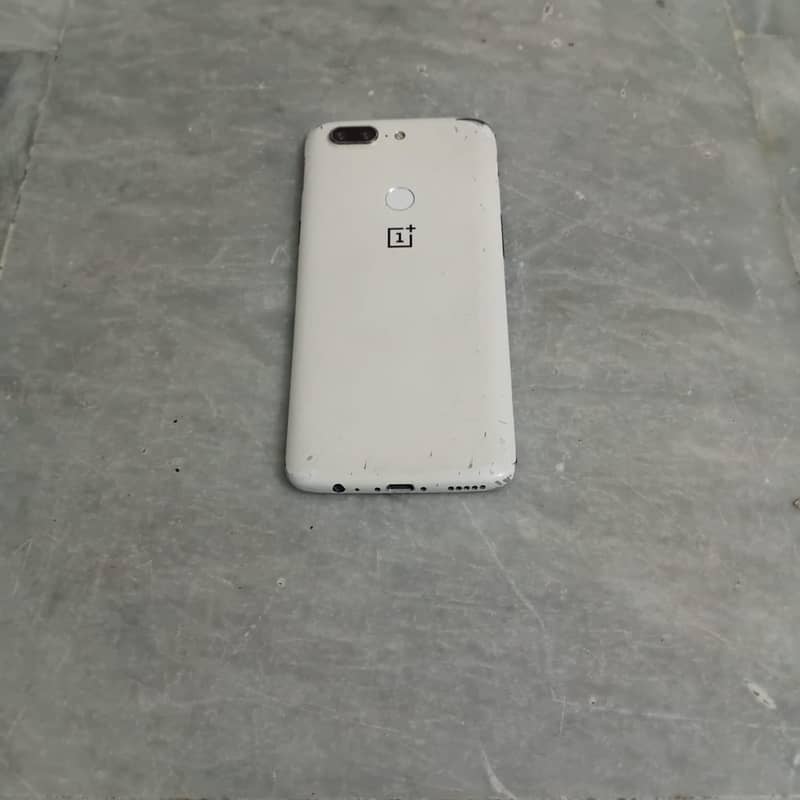 OnePlus 5t 0