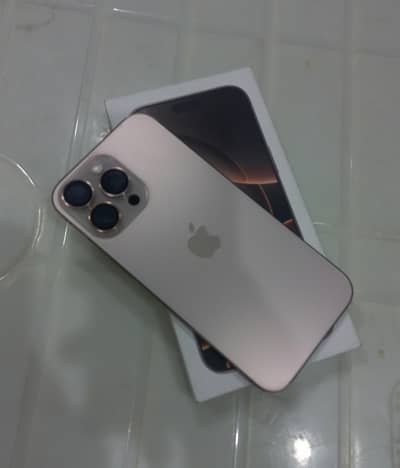 Iphone 16 pro max  HK