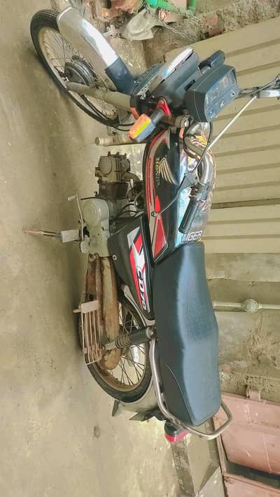 United bike 100% ok urgent Sale