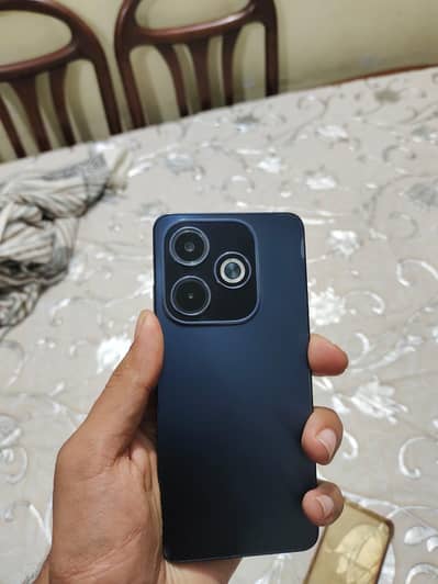 Infinix hot 40i complete box 8.256 03144858201