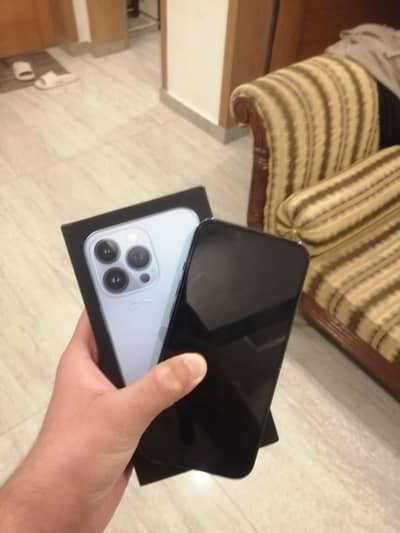 iPhone 13 Pro 128GB Physical + eSIM 10/10 Condition with box negotiate