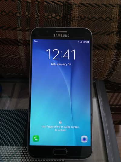 samsung Galaxy A8. fingerprint ok h condition b thk ha