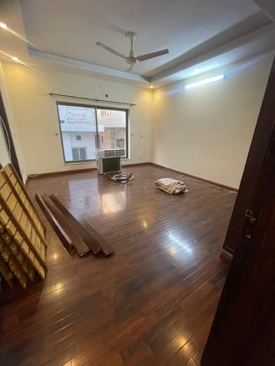 14 Marla 3bed good condition upper portion available for rent in bahria town phase 5