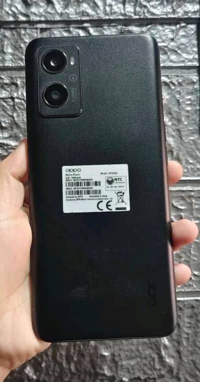 Saf Condition Me Hai Complete Saman Ke Sath 8+4Gb Ram 128Gb Memory