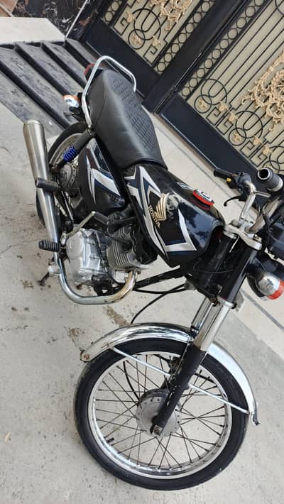 HONDA 125 engine pack  sound mein hai