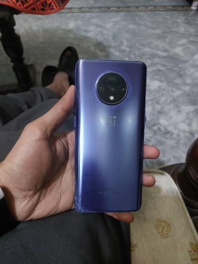 oneplus 7 t , 8 gb 128 gb. duel sim