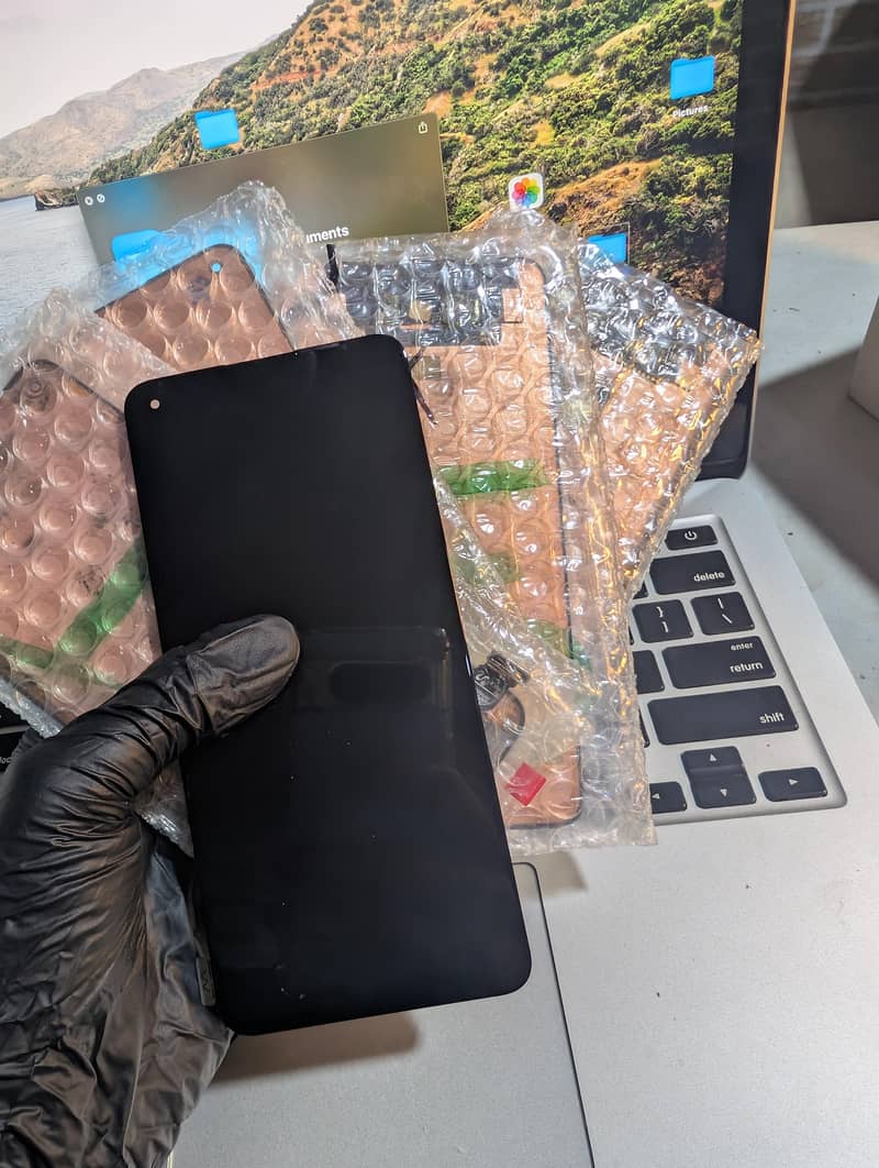 Samsung s21 FE  S22 Ultra, S20 Plus S23 Ultra,  S21 ultra LED Panels 11