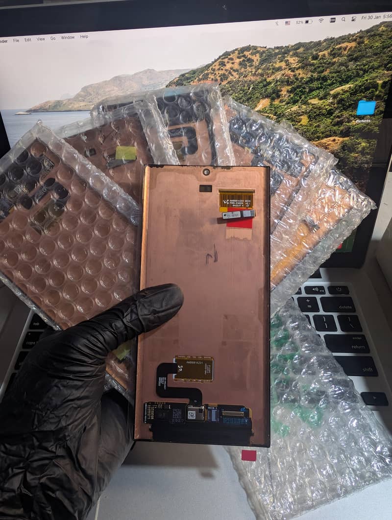 Samsung s21 FE  S22 Ultra, S20 Plus S23 Ultra,  S21 ultra LED Panels 14