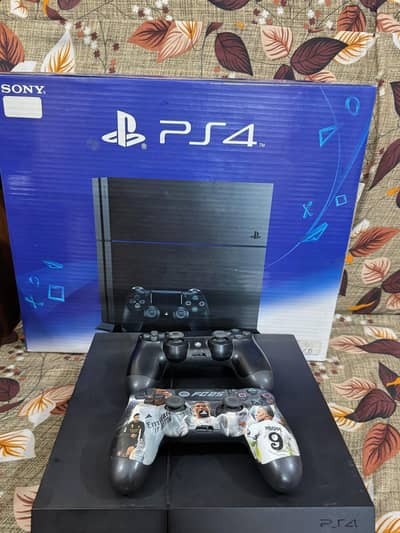 Sony Playstation 4 (500GB)