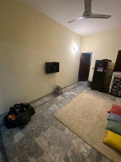 Studio flats available for rent pak Arab society