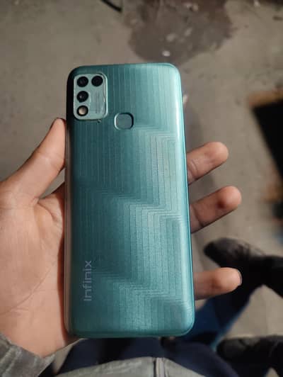Infinix hot 11paly 4/64