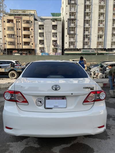 Toyota Corolla GLI 2011 | White | Neat Condition