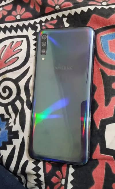 a 70 display finger print 128 gb only exchange