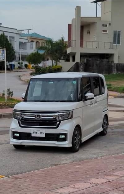 Honda Nbox Custom 2021