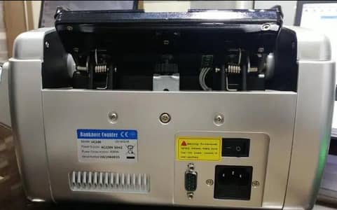 CASH NOTES COUNTING MACHINE