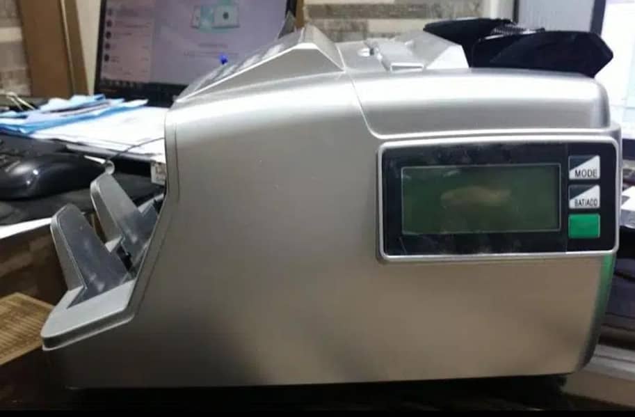 CASH NOTES COUNTING MACHINE 2