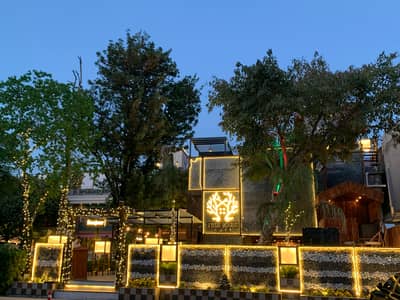 Huge Front 70 Ft Beautiful View Plot Near Round About