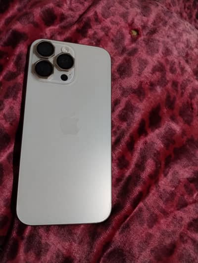 iphone 16 pro max desert 64cycle 99battery health under apple warranty