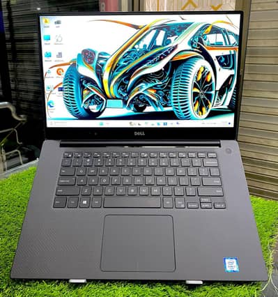 Dell Precision 5530. core i7 8th gen. 8/256 GB. 4 GB p1000 graphics