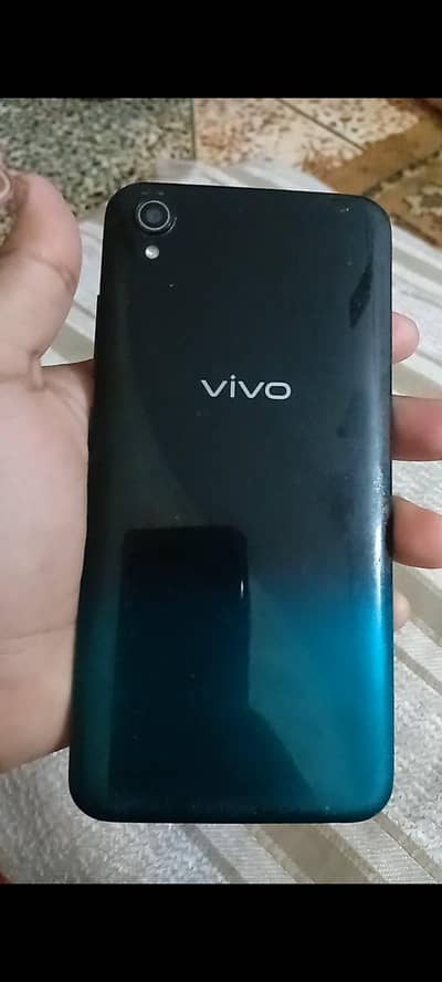 Vivo y1s