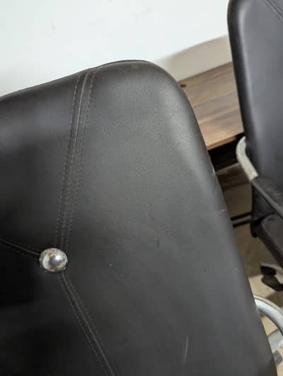 Office Executive Chairs for Sale – 14 Used Chairs (Rs 10,000 Each)