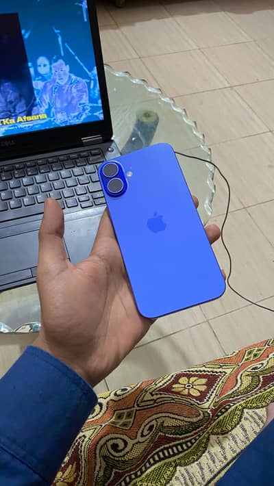 Iphone 16 plus 128gb betry health 100 waterpack 239 cycle counts 10/10