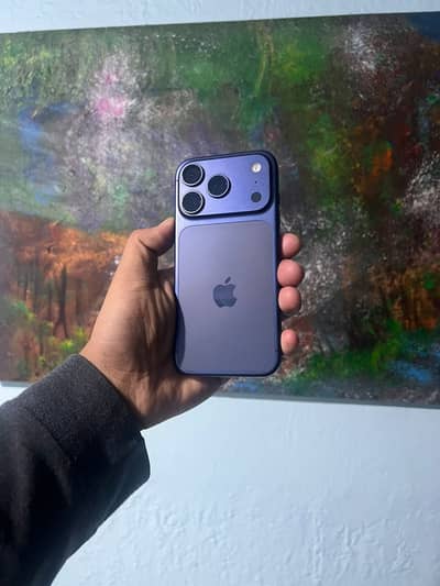 IPHONE 17 pro jv  deep blue all okay