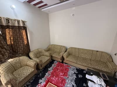 Sm7 seater sofa set for sale