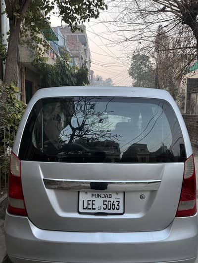 Wagon R 2019 Almost shower but mechanically ok hay