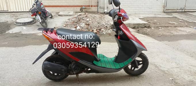 Japanese (Suzuki) scooty