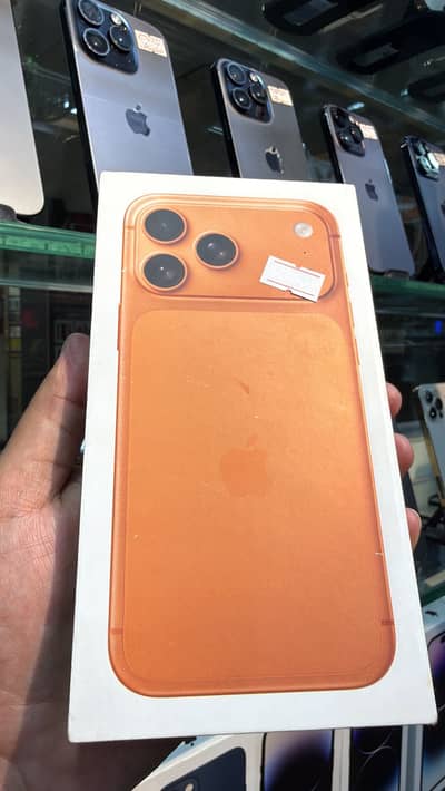 iphone 17pro max 256gb just box opened