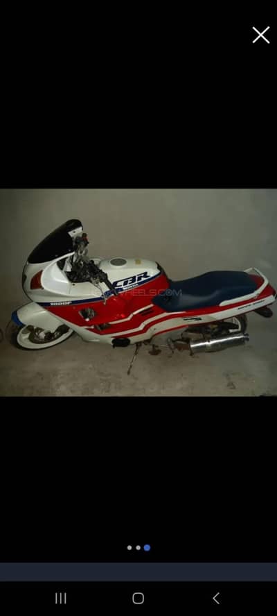honda cbr 1000