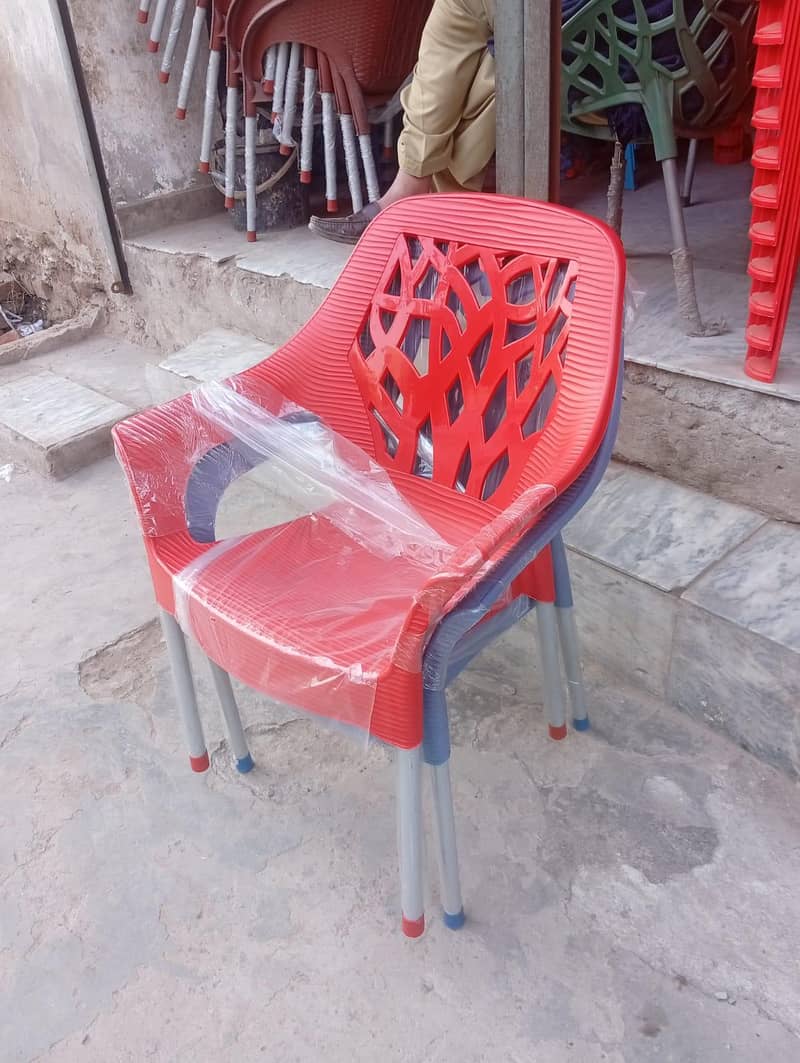 Plastic Chairs Table 17