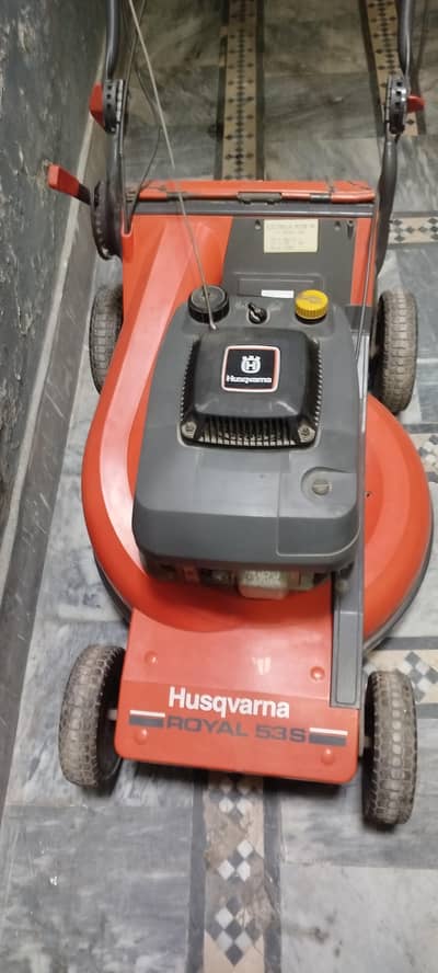 Lawn mower or Grass Trimmer machine for Sale  Husqvarna Royal 53S