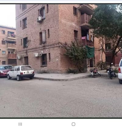 shabbir town D type flat  abdulsattar Eidhi road near UCP