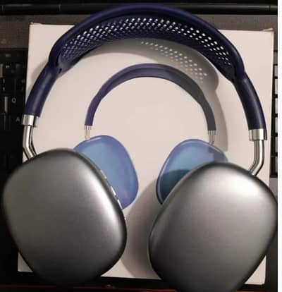P9 Wireless headphones COD