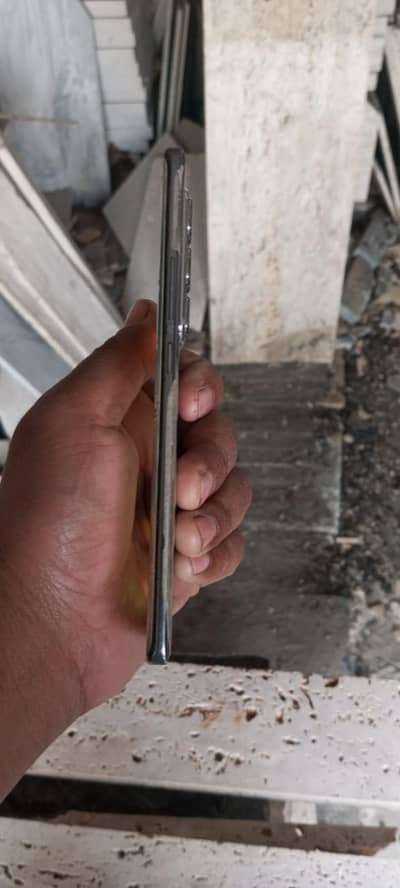 Infinix hot 50 pro plus 8+8/256