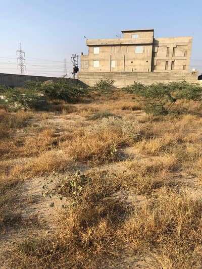 Prime 2637 Sq. Yards. Open Industrial Plot Eastern Industrial Zone, Port Qasim | Ideal For Industrial Storage & Warehousing