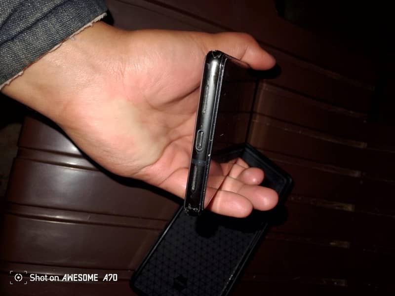 سیل کرنا ہے کوئی بھی مسئلہ نیہں ہے موبائیل میں 5