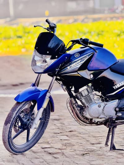 Yamaha YBR 125 2017 Model Exchange Possible with good bike
