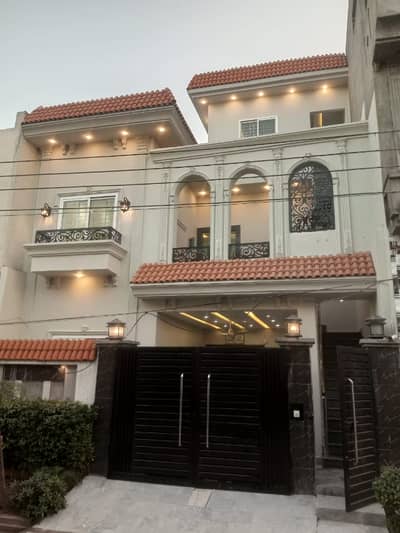 Beautiful newly built House available for sale in sheikh colony ranger road near vmall cantt